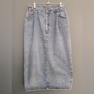 Levi’s Vintage 80s Midi/Maxi Acid Washed Pleated Jean Denim Pencil Skirt Size 28